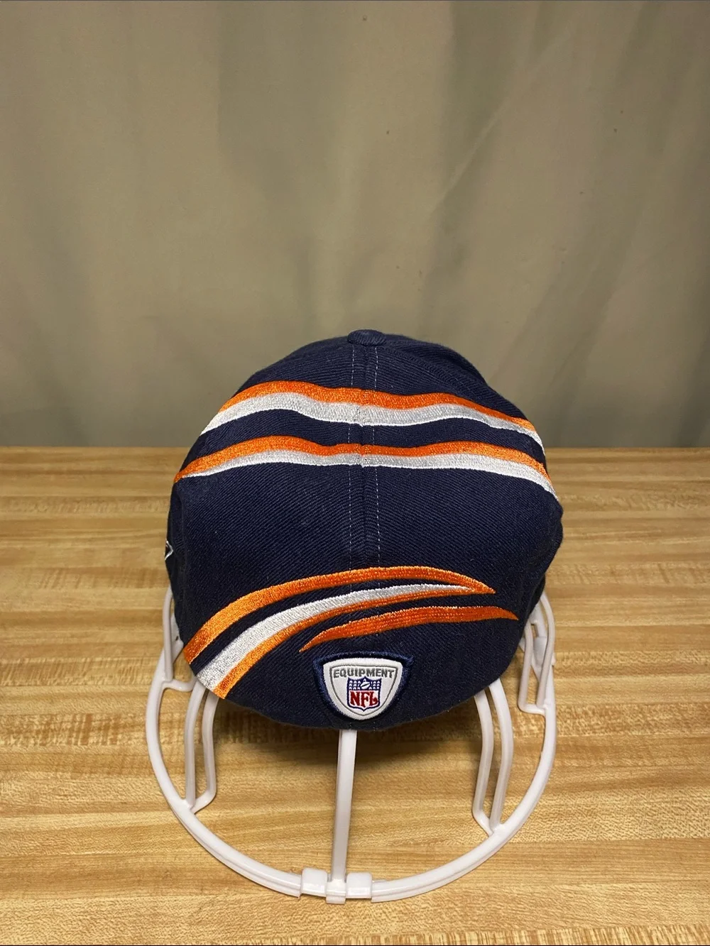 Vintage Reebok NFL Equipment Chicago BearsSideline Hat Flames Size L/XL